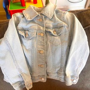 4T-Old Navy Jean jacket EEUC